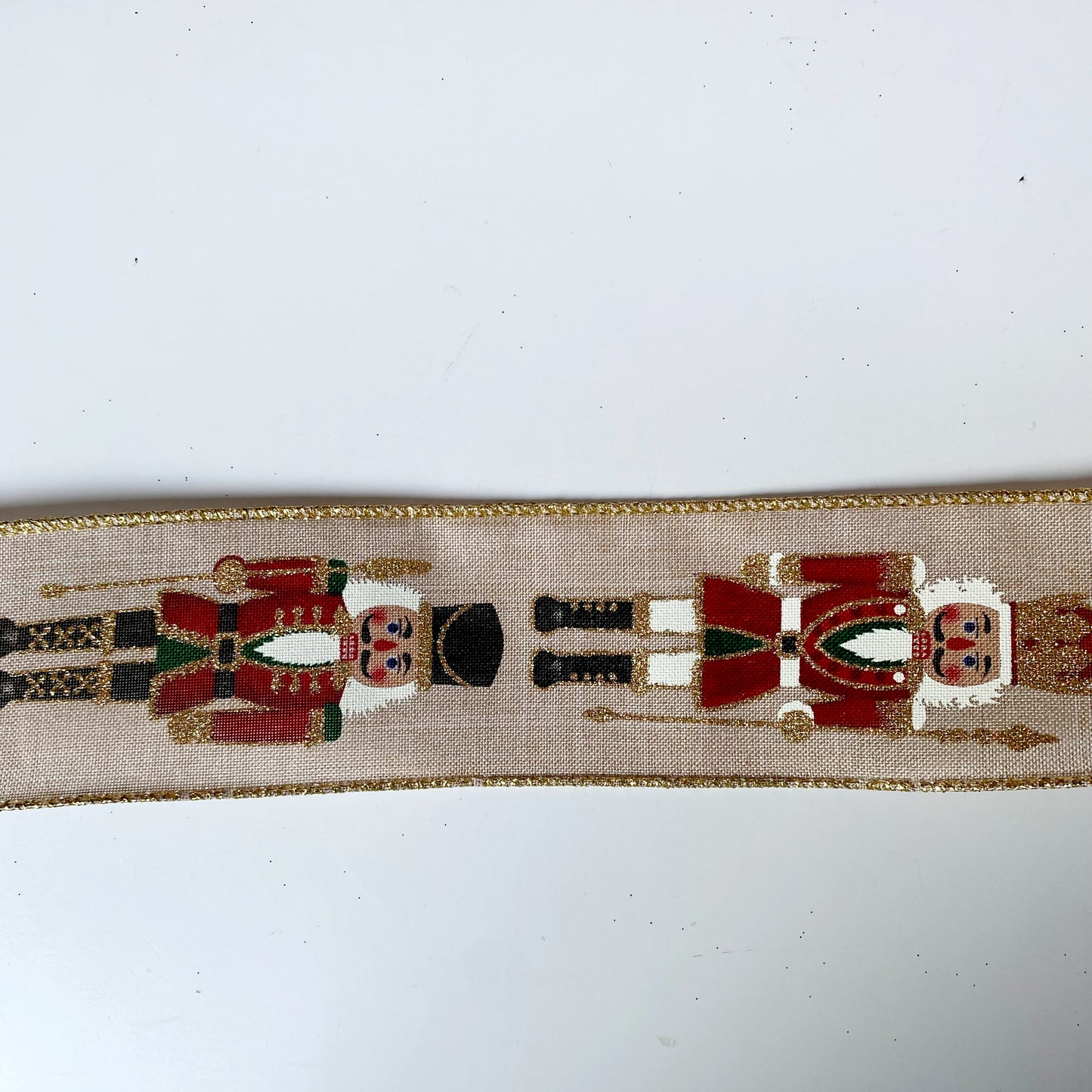 Szalag diótörővel - 63 mm