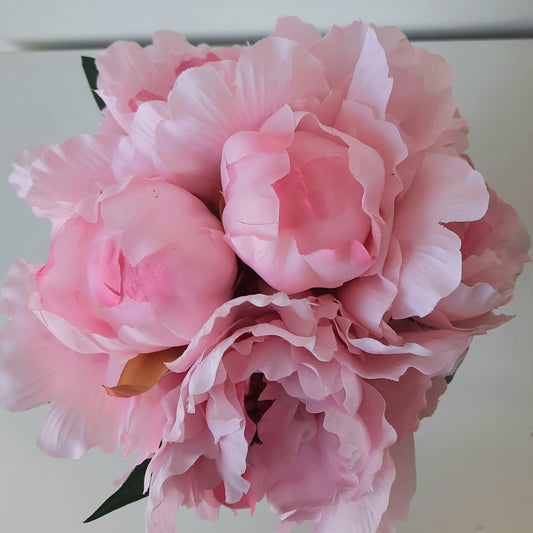 Pink bazsarózsa művirág csokor