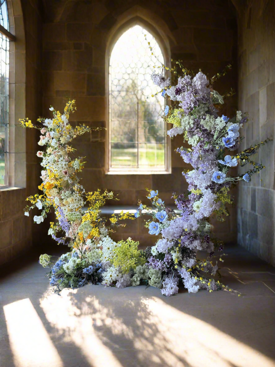 Rental wedding gate with the amount of flower shown in the pictures