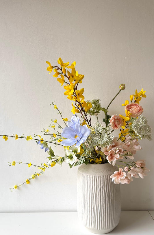 Spring artificial flower bouquet