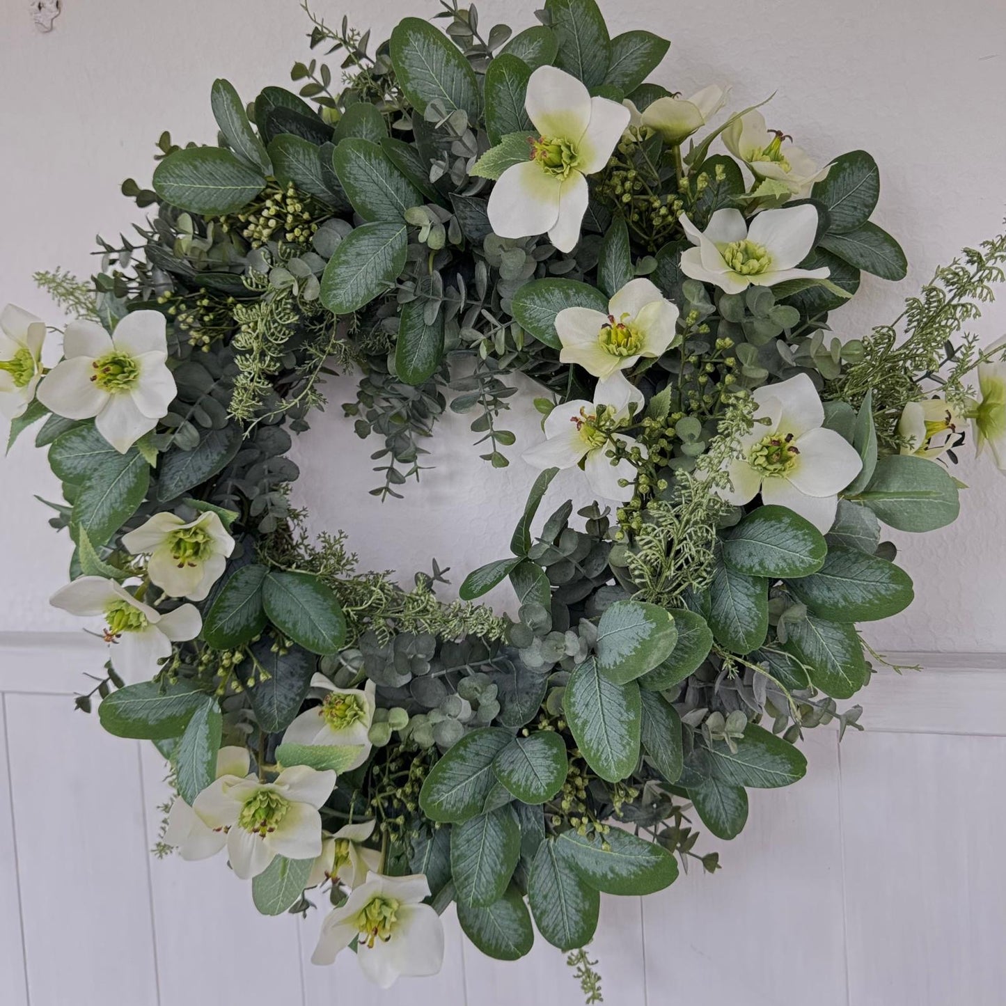 A cute spring door decoration