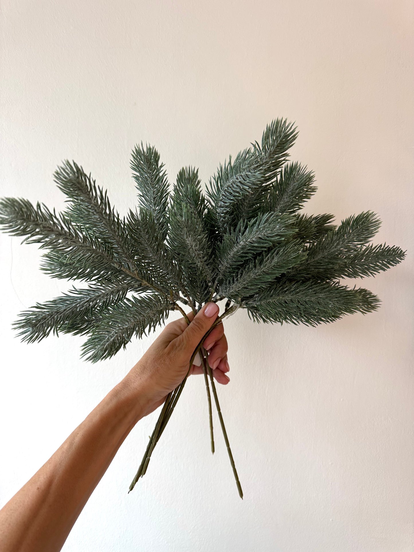 Fenyőcsokor sötétzöld