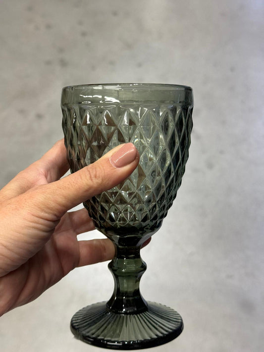 Füstszürke talpas pohár 8,5x17 cm