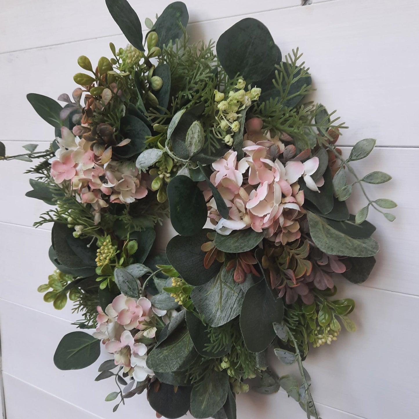 Hydrangea-eucalyptus wreath