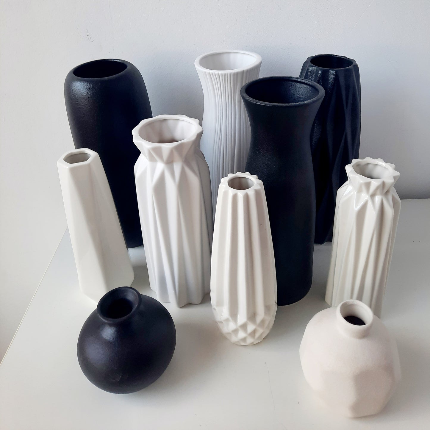 Kerámia design váza - törtfehér