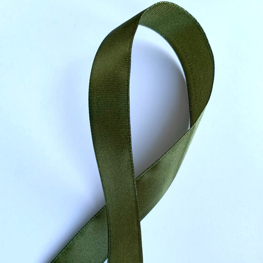 Szaténszalag - olajzöld