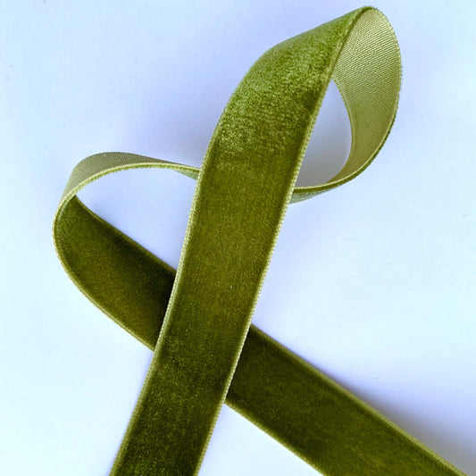 Samtband - olivgrün 20 mm
