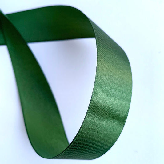 Satin ribbon - dark green 25 mm