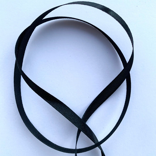 Satin ribbon - black 6 mm